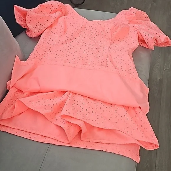 NWT Lilly Pulitzer Celestina V-Neck Romper Sunrise Coral Neon Sunburst E… - Picture 9 of 14